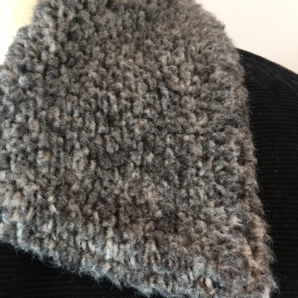 Black cord Billabong short Jacket Sz S - Picture 13 of 16